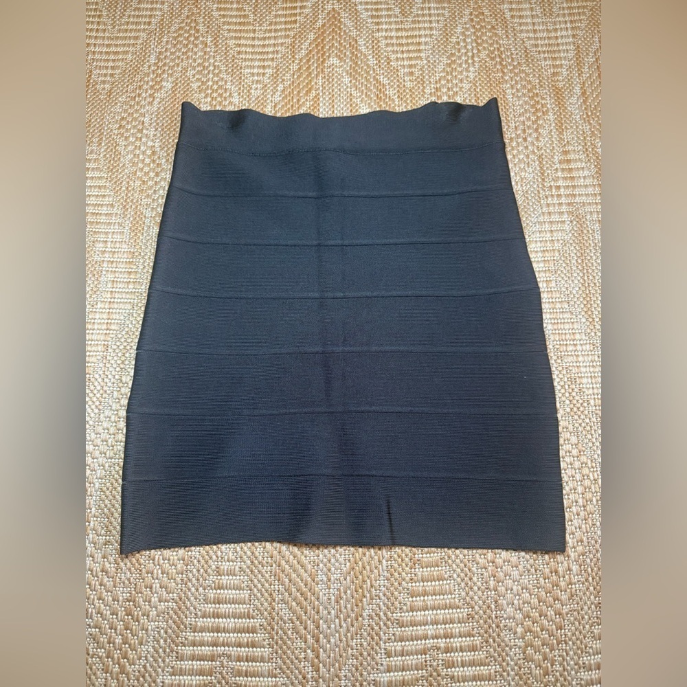 BCBG MAXAZRIA Black Bandage Mini Skirt,Women's Size Small